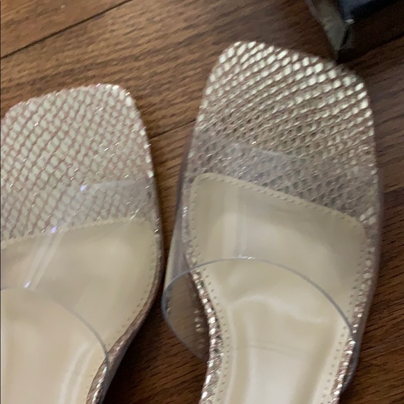 Kitten (short heels) heels - Picture 6 of 7